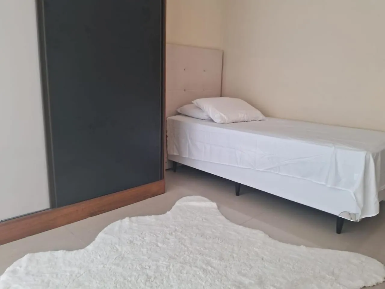 Apartamento 4 Quartos Com Vista Para O Mar, Cabo Frio - Rj 0*,  Brazil